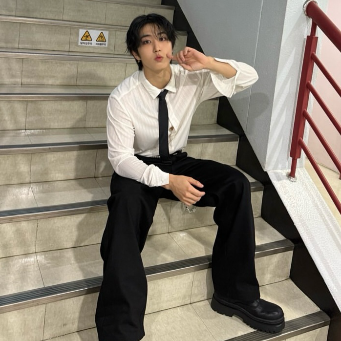 Latest photo of HAN (Stray Kids)