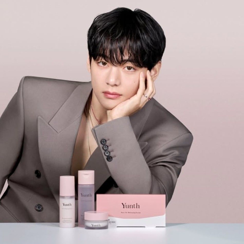 V (防彈少年團)的最新活動照片