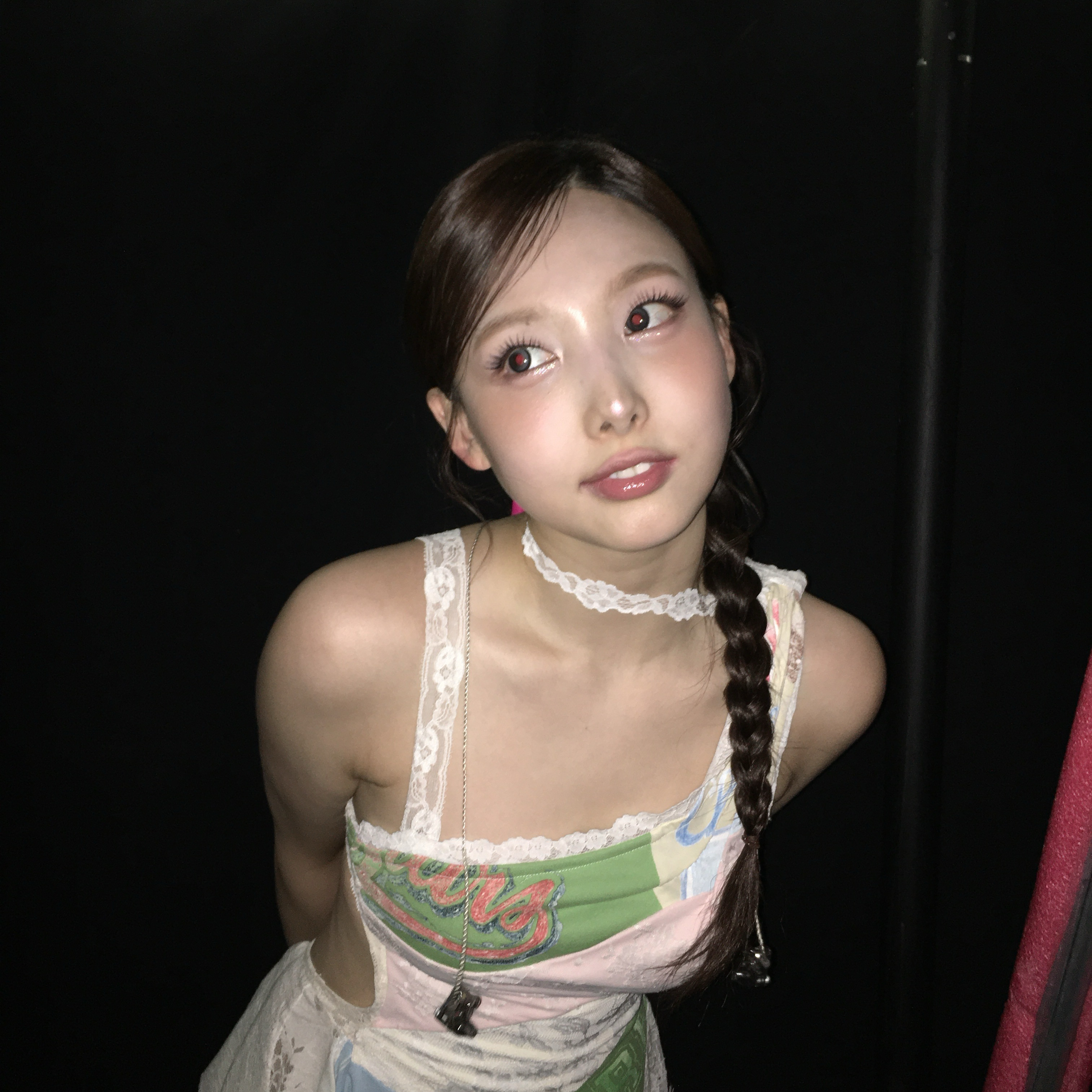 A moment captured by Nayeon (TWICE)'s fan
