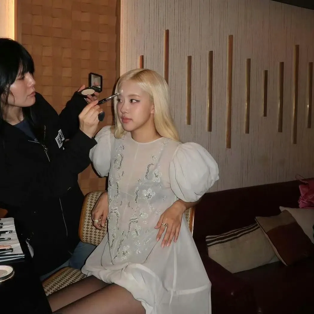 로제 (BLACKPINK)의 최신 사진
