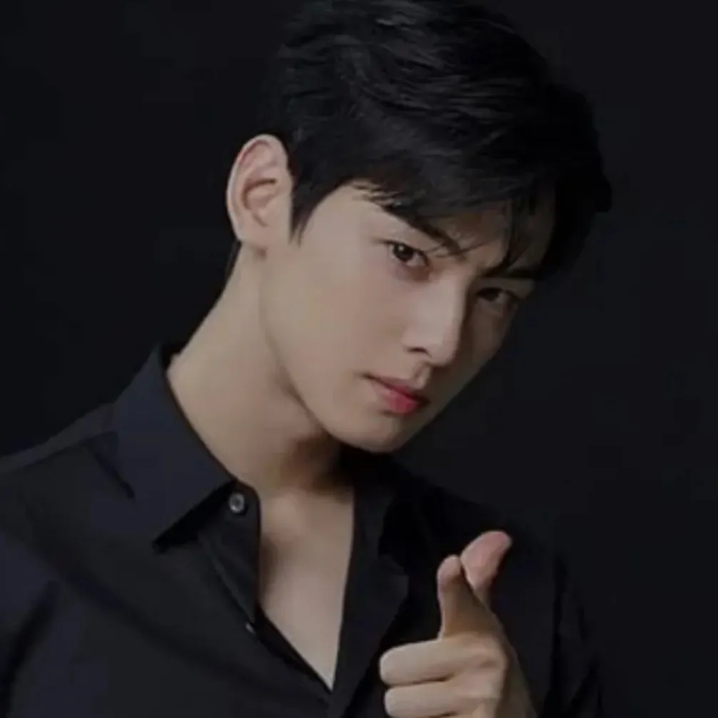 Behind-the-scenes cut of Eunwoo (ASTRO)