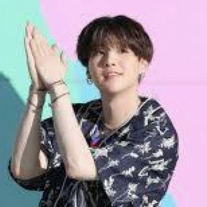 Latest photo of SUGA (BTS)