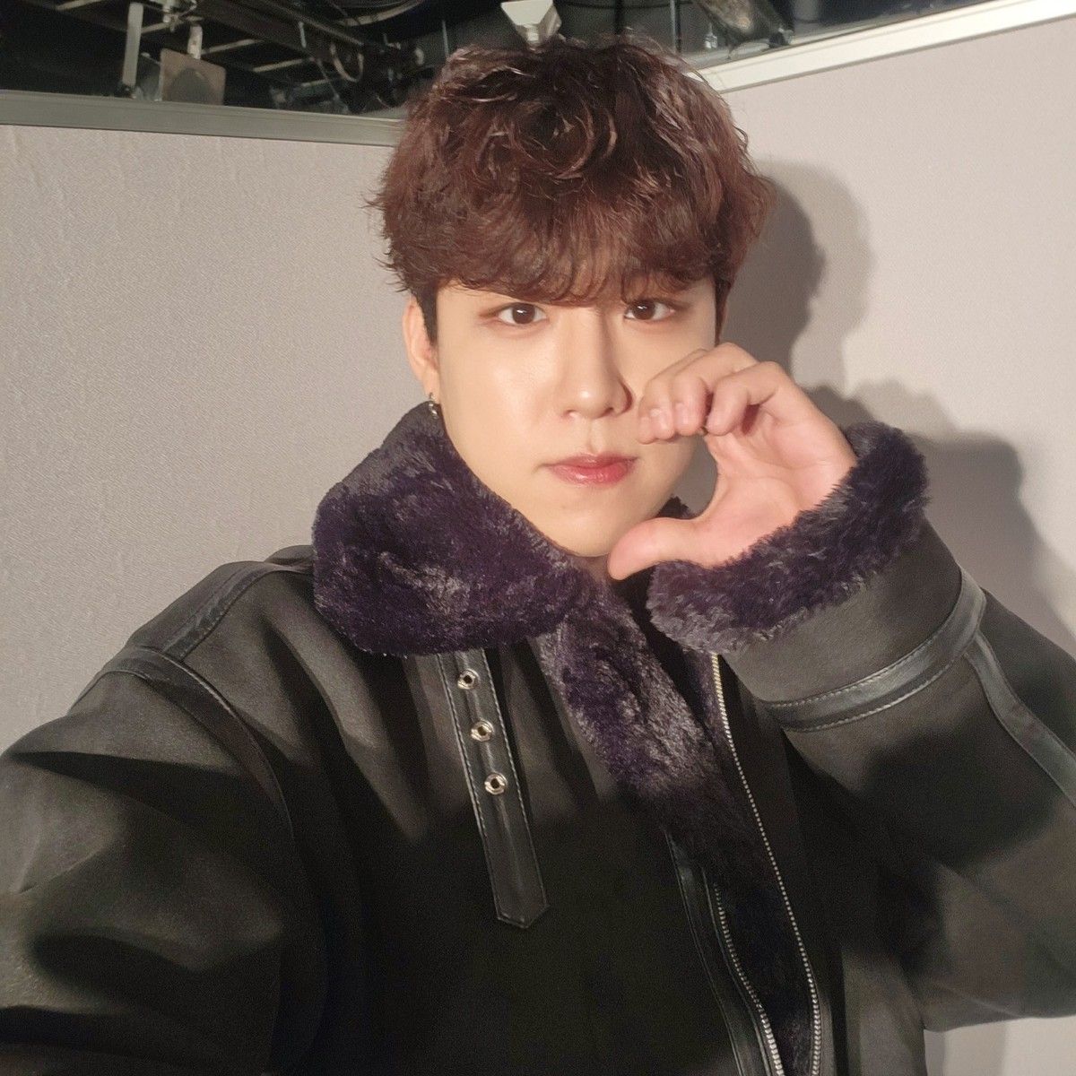 A moment captured by Park Woojin (AB6IX)'s fan