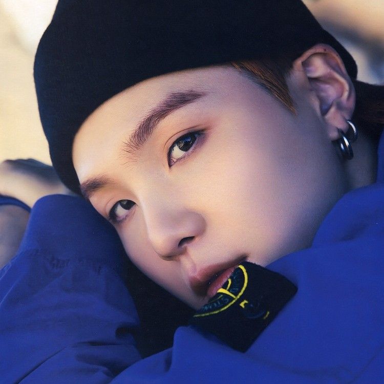 Momen yang diabadikan oleh penggemar BTS