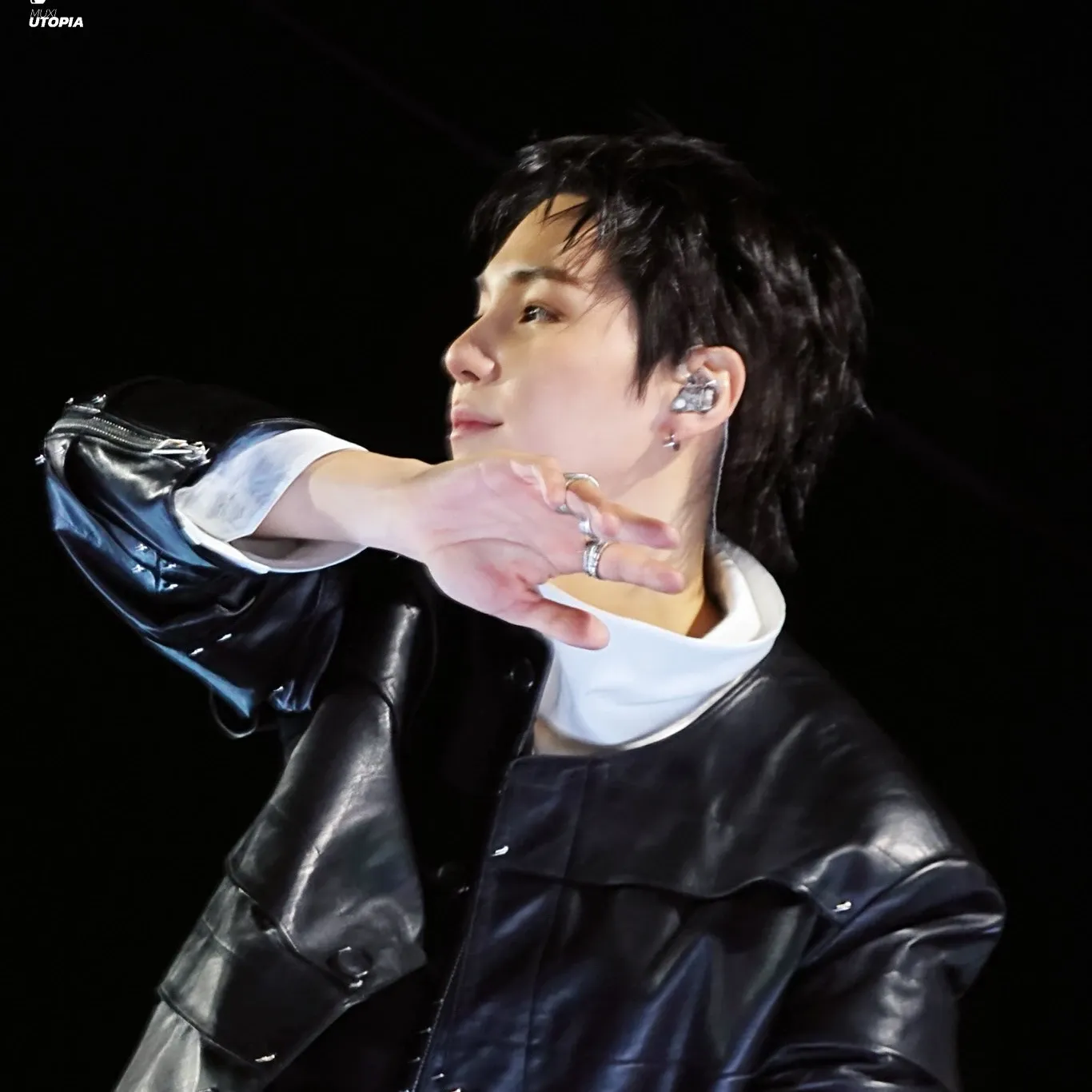 Foto terbaru SUGA (BTS)