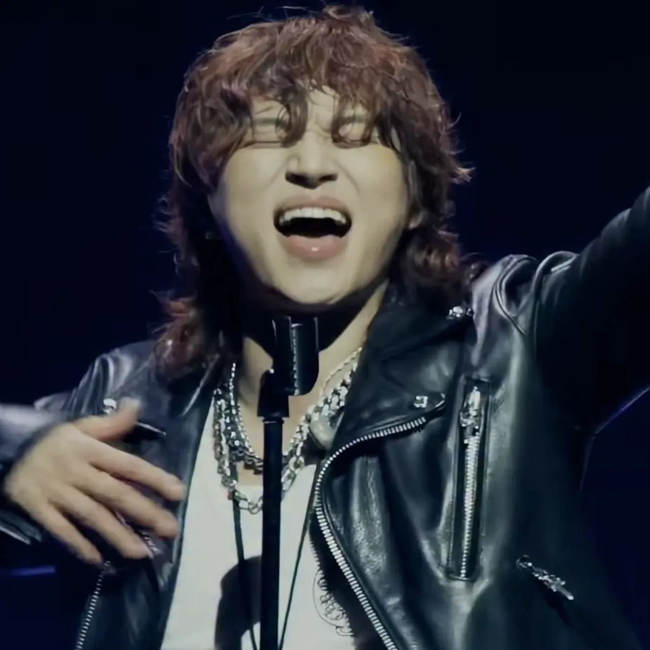 Behind-the-scenes cut of Daesung (BIGBANG)
