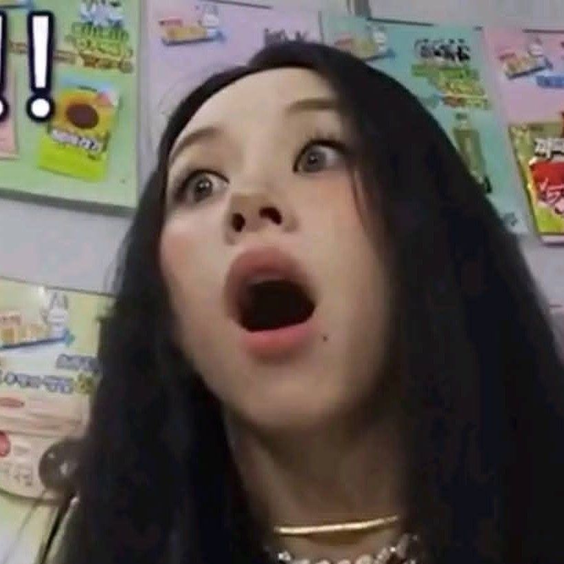 Latest photo of TWICE