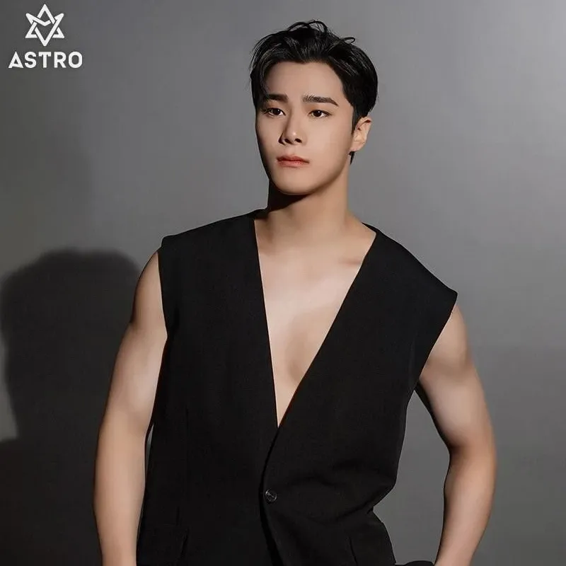 Latest photo of Moonbin (ASTRO)