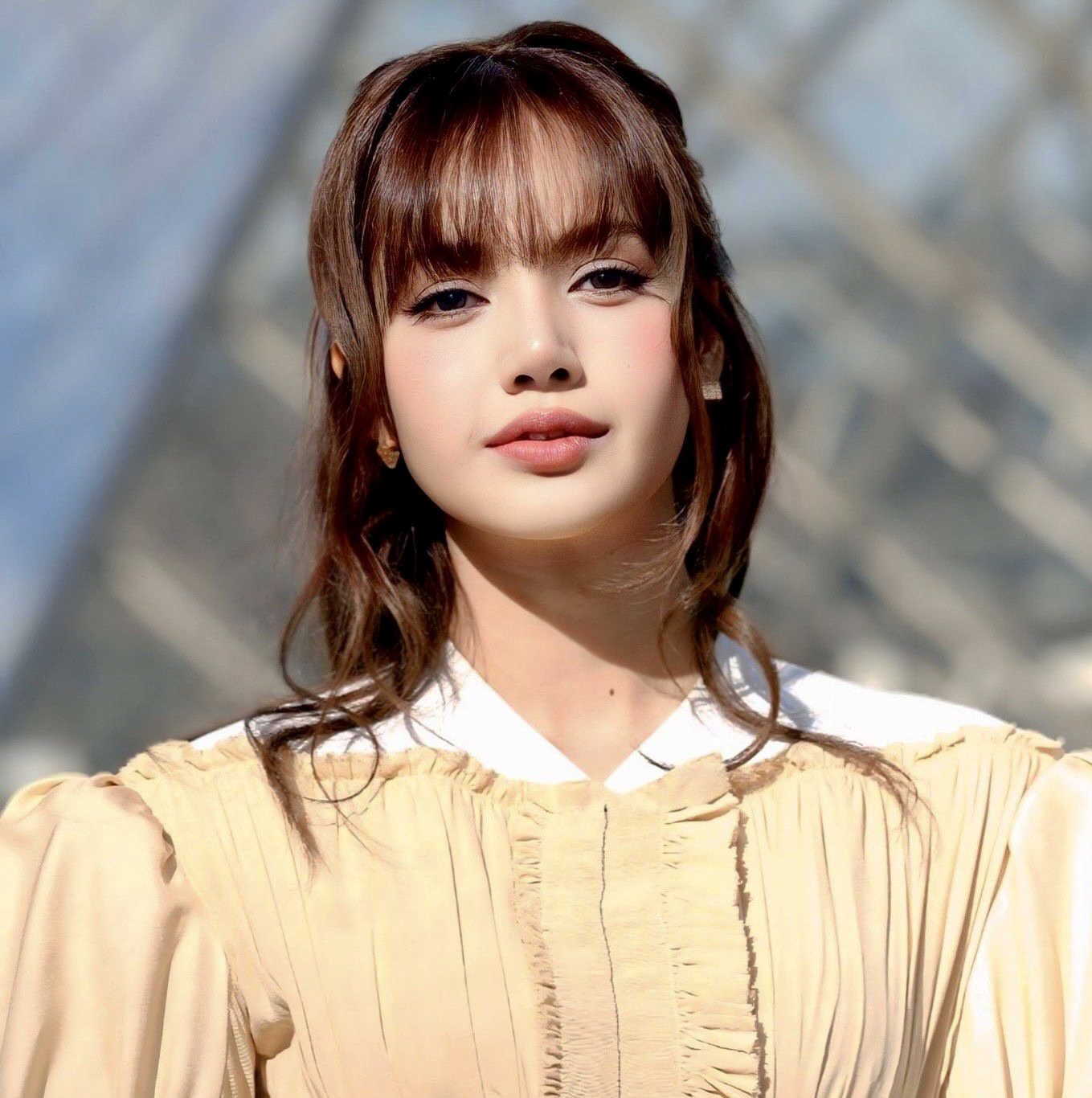 Momen yang diabadikan oleh penggemar Lisa (BLACKPINK)