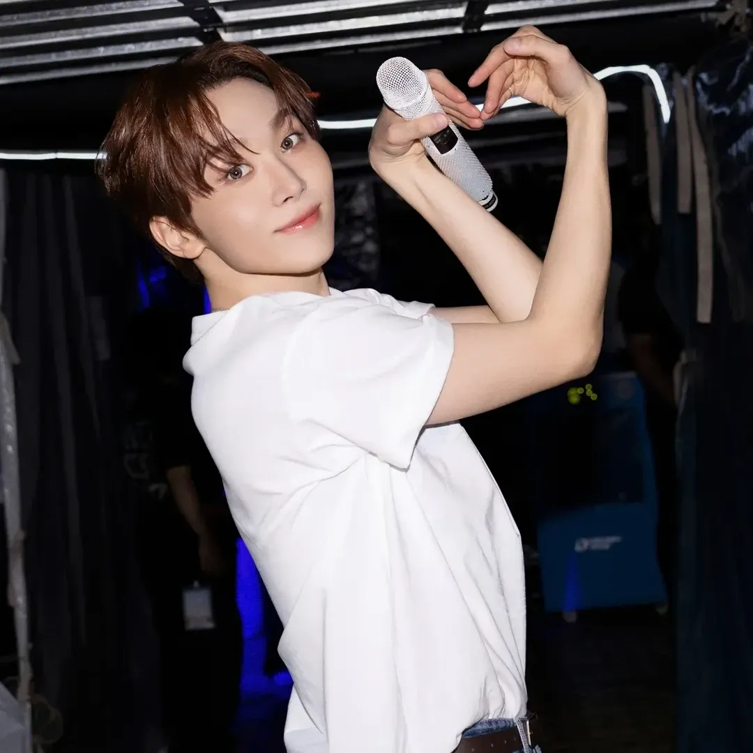 Latest photo of Seungkwan (SEVENTEEN)