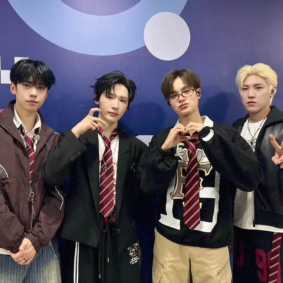 Recent activity shot of AB6IX