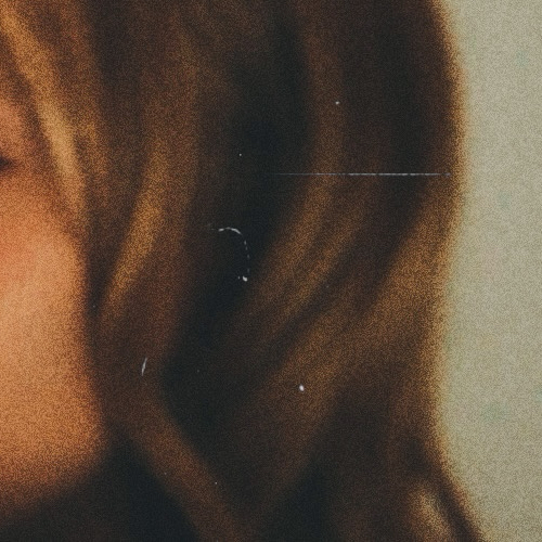 Behind-the-scenes cut of Mayuka (NiziU)