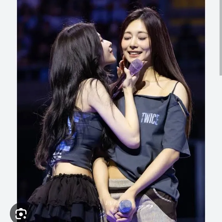 Foto terbaru Tzuyu (TWICE)