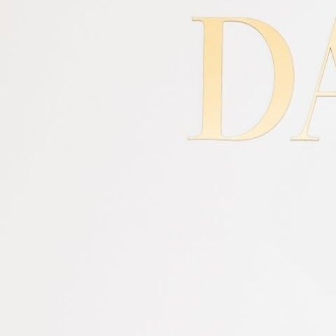 Behind-the-scenes cut of Hwasa (MAMAMOO)