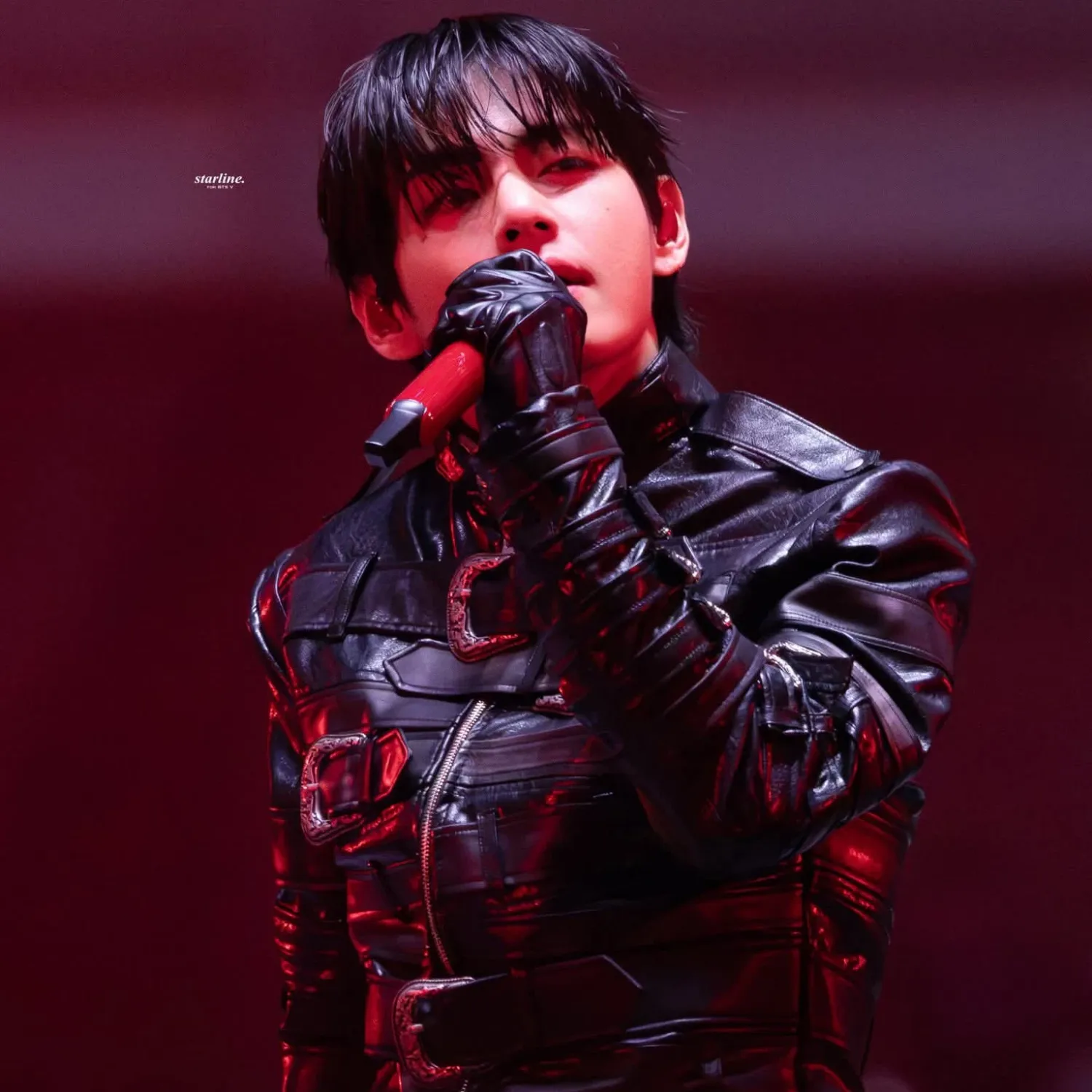 Foto aktivitas terbaru V (BTS)