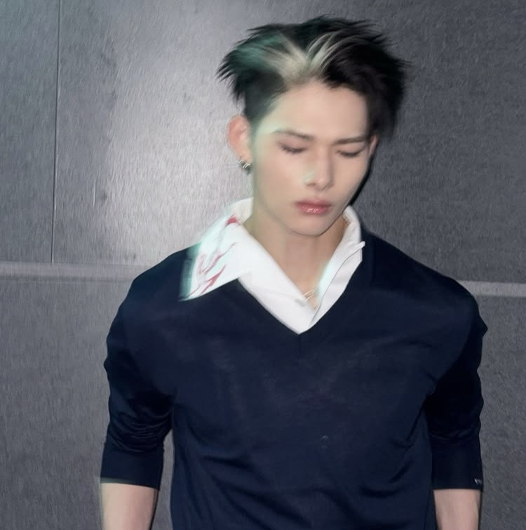 Momen yang diabadikan oleh penggemar NI-KI (ENHYPEN)