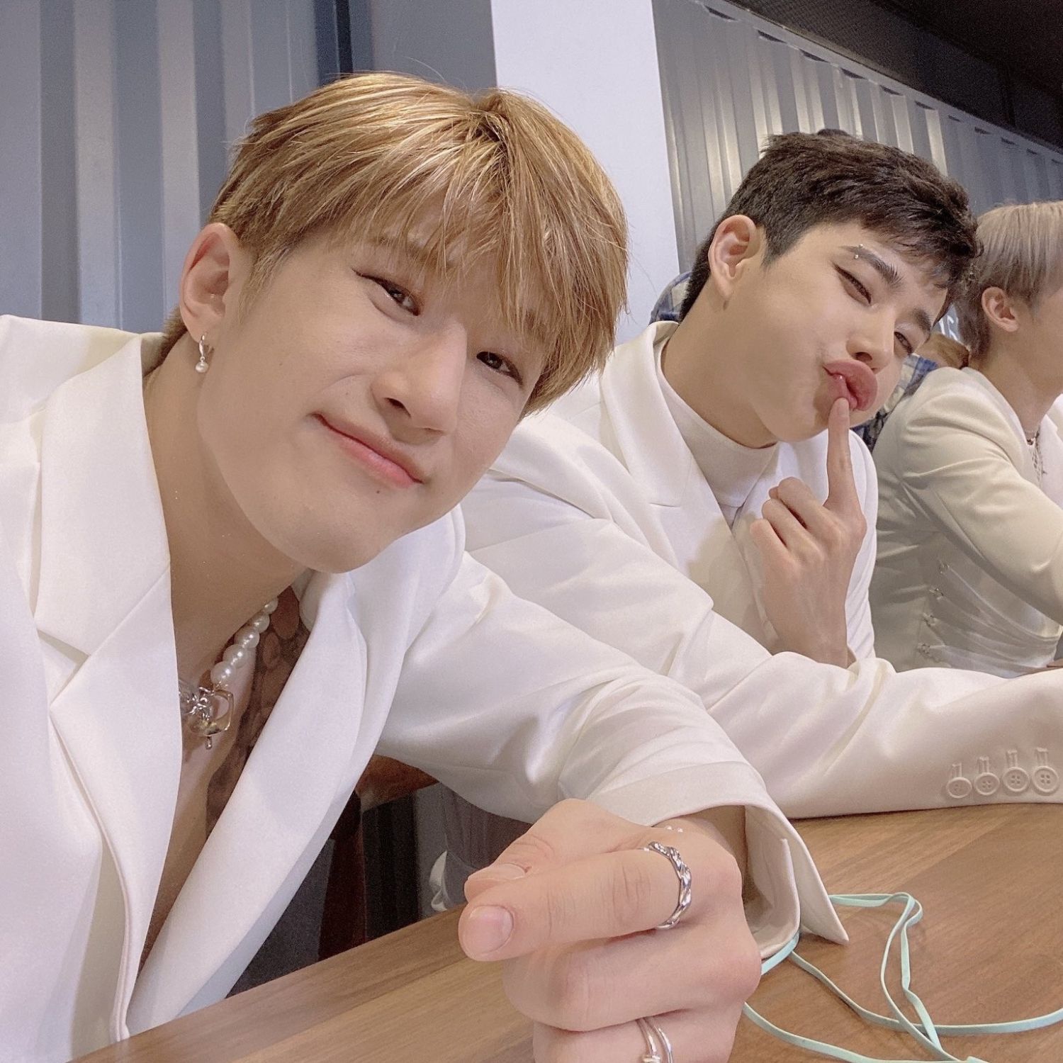 진진 (아스트로) 최근 활동샷