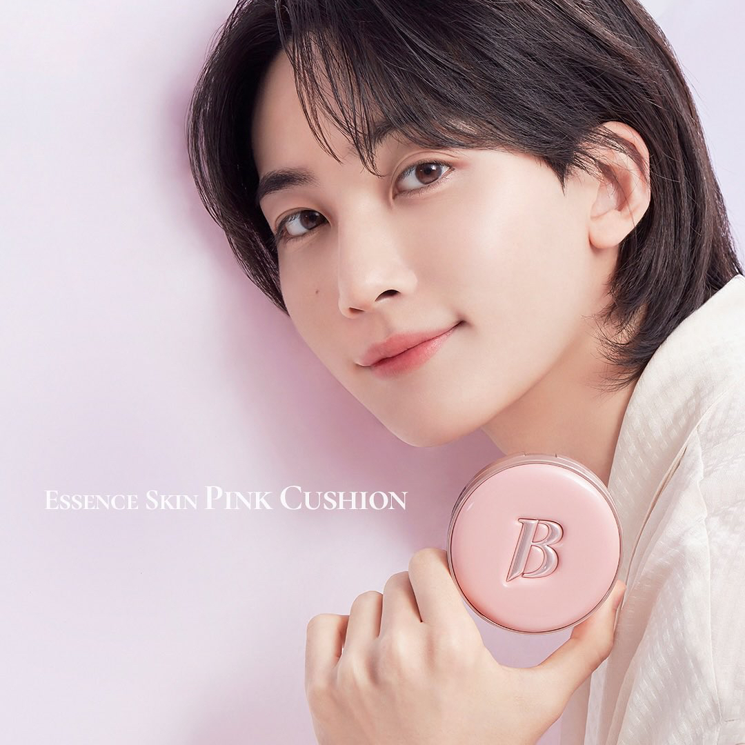 Foto aktivitas terbaru Jeonghan (SEVENTEEN)