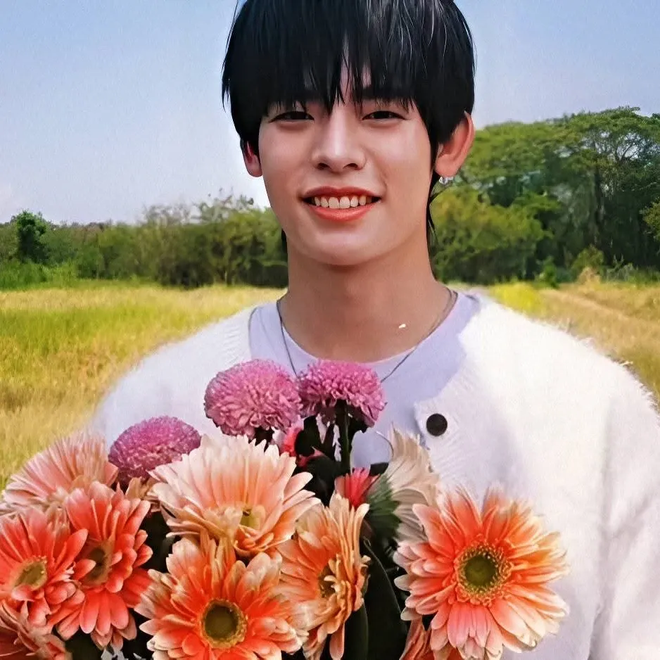 Por (DEXX)的最新照片