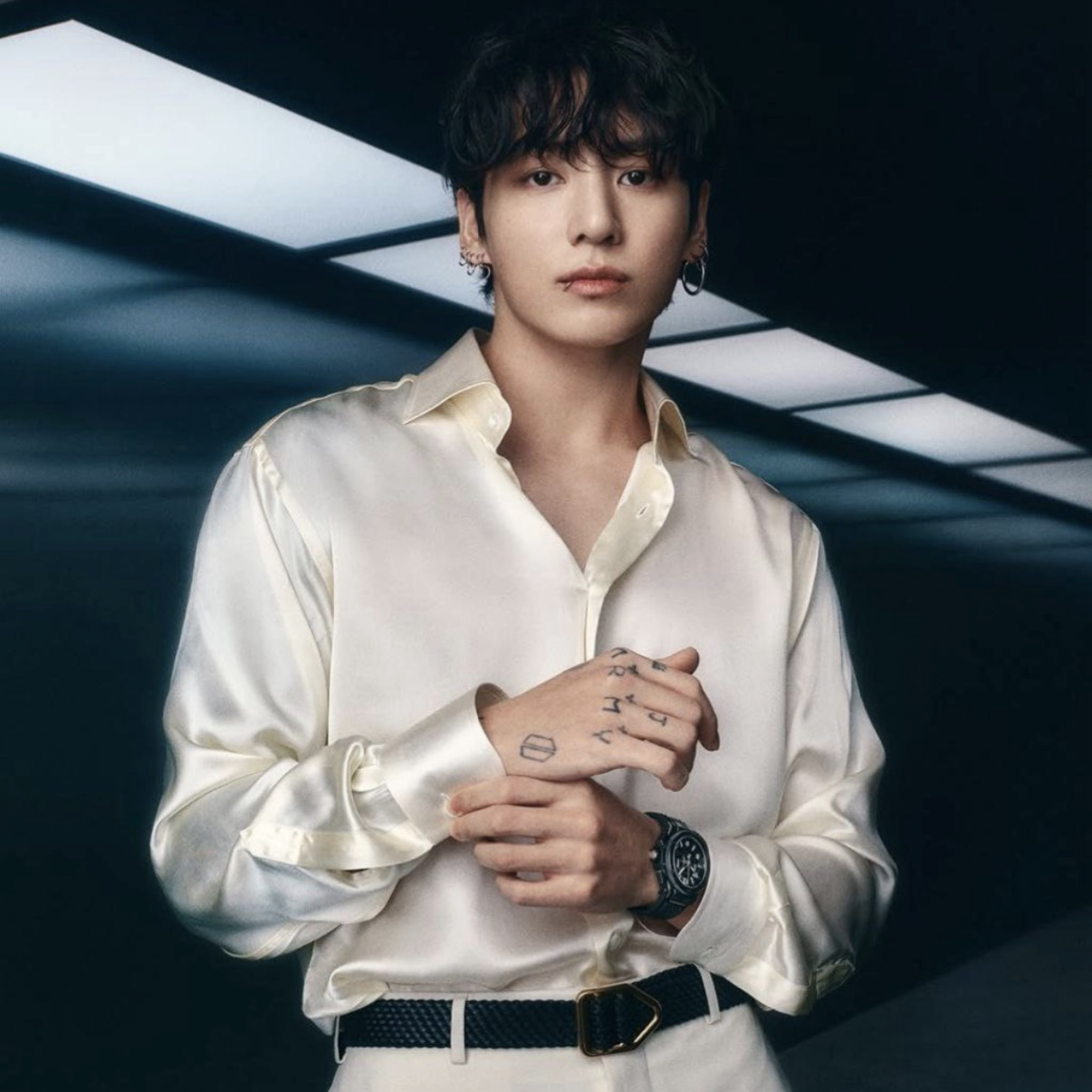 Foto aktivitas terbaru Jungkook (BTS)