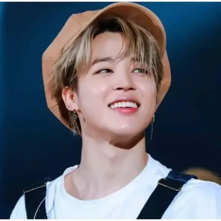 Foto aktivitas terbaru Jimin (BTS)