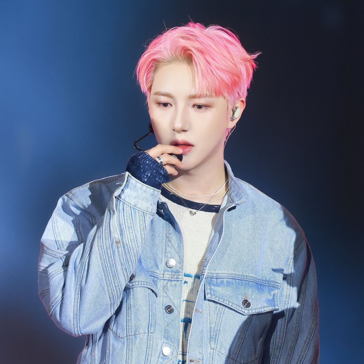 Behind-the-scenes cut of Renjun (NCT DREAM)