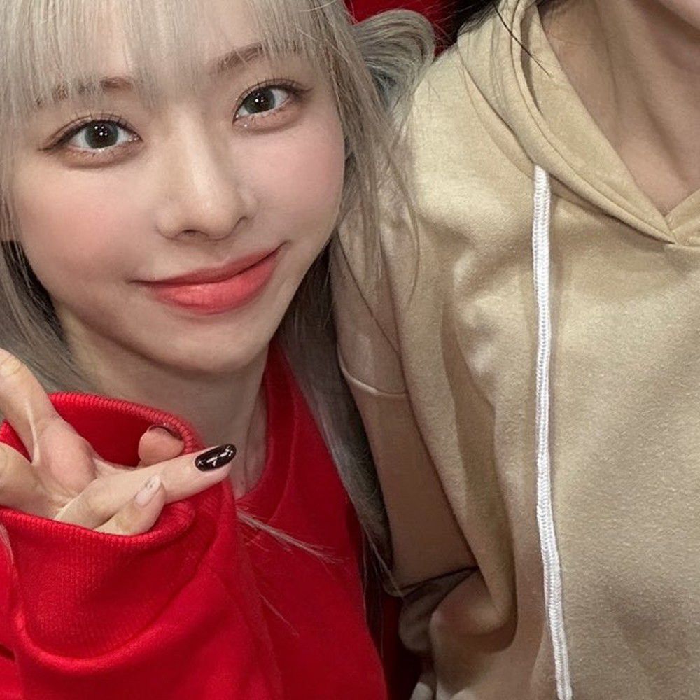 Behind-the-scenes cut of Loossemble