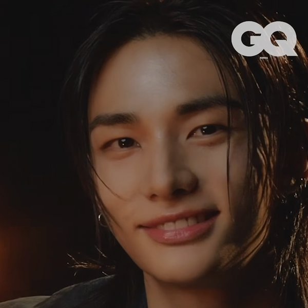 投票で選ばれたヒョンジン (Stray Kids)の人気プロフィール画像