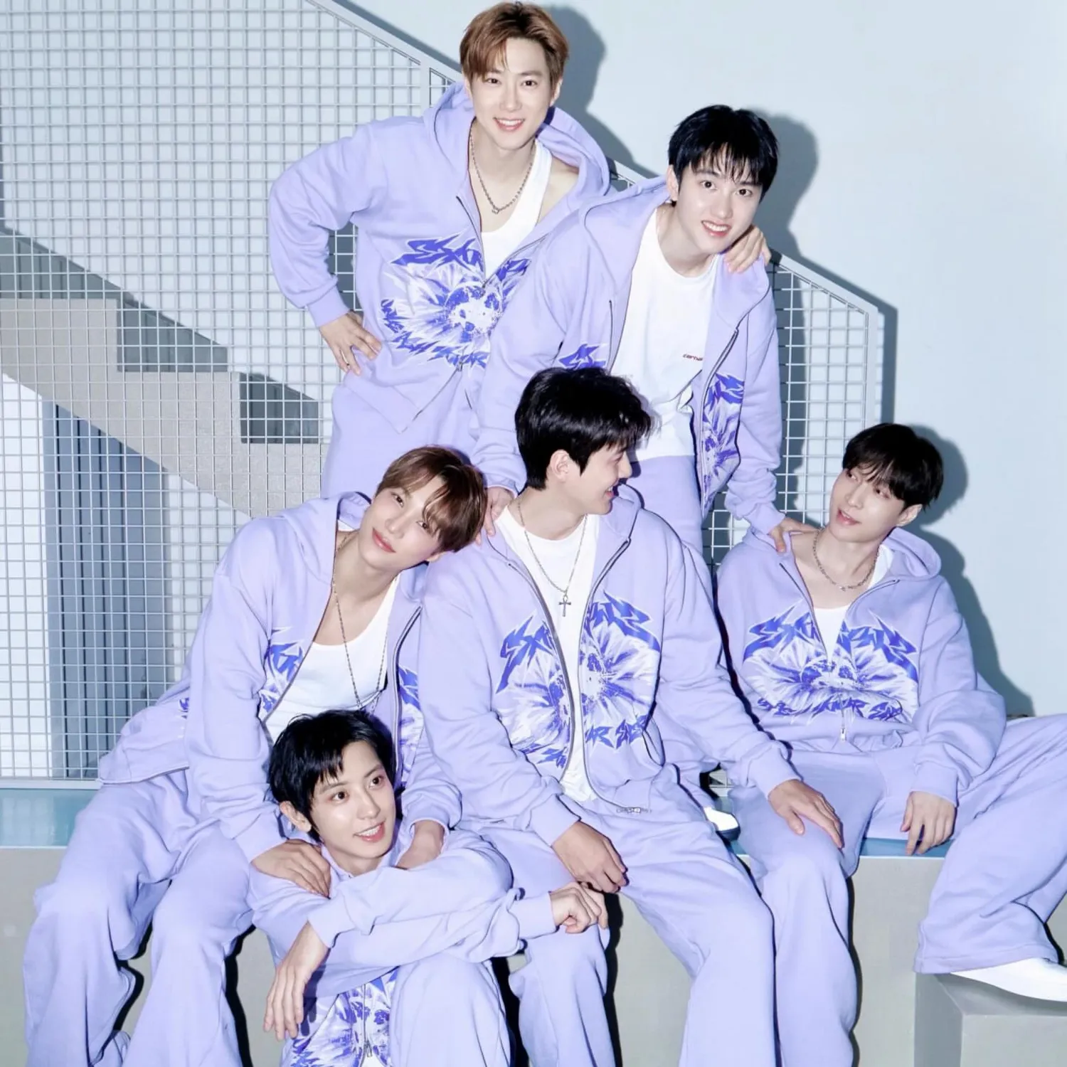 Potret di balik layar EXO
