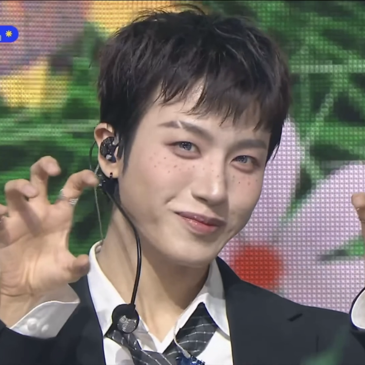 A moment captured by Huiwon (n.SSign)'s fan