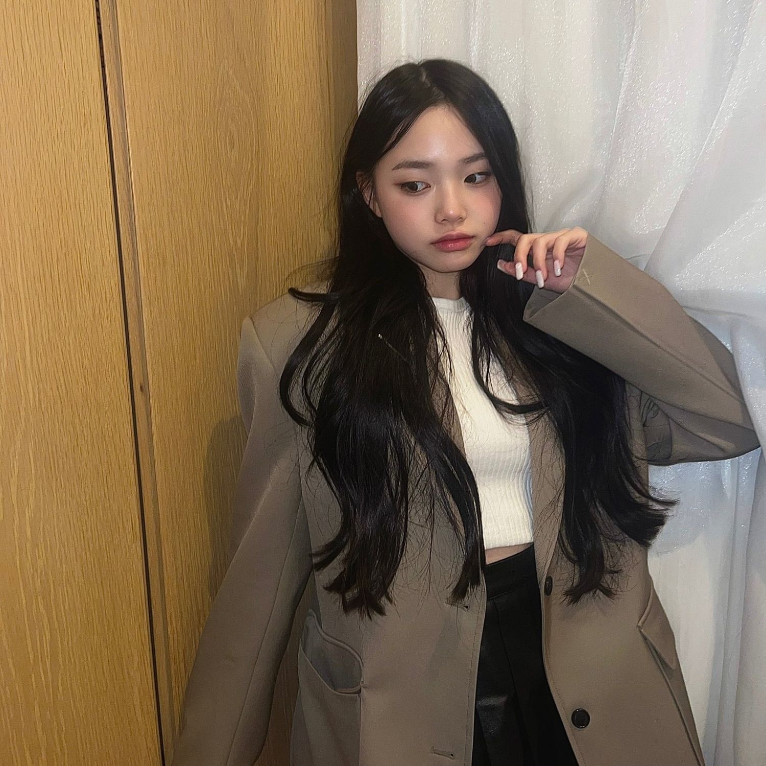 Behind-the-scenes cut of Park Boeun (CLASS:y)