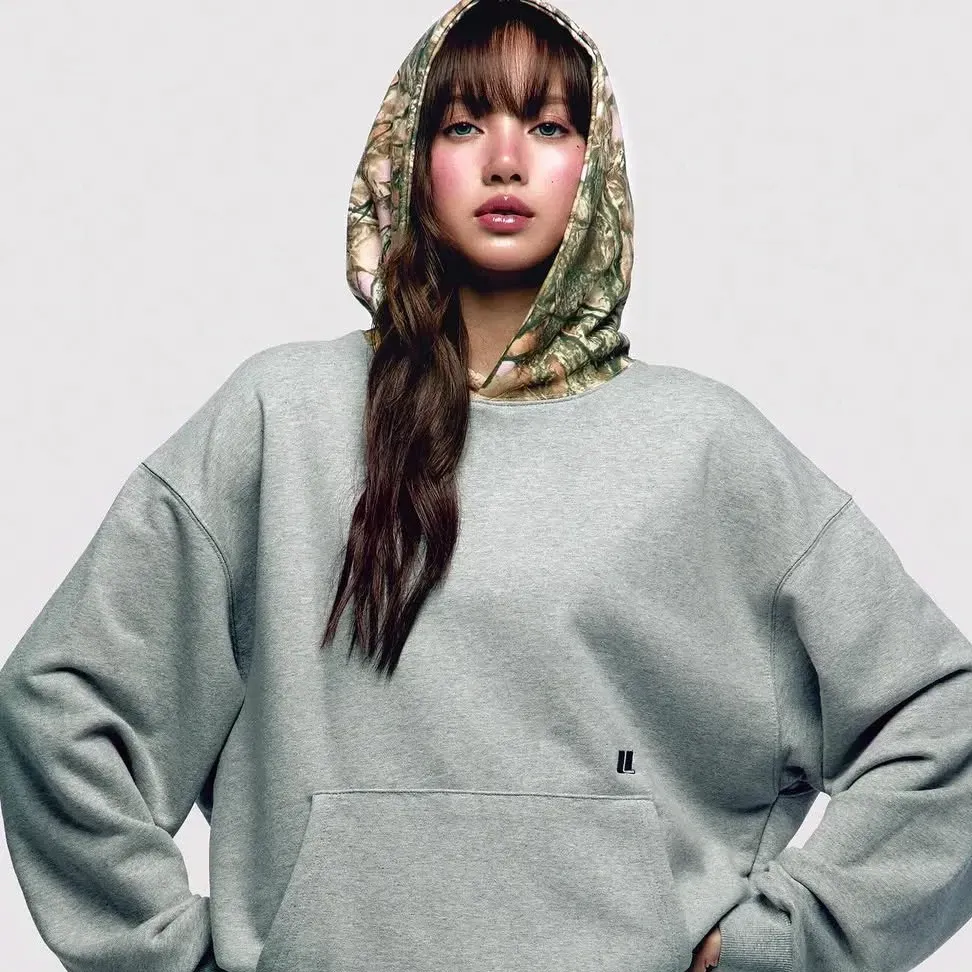 리사 (BLACKPINK)의 비하인드 컷