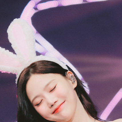 Recent activity shot of Hyojung (OH MY GIRL)