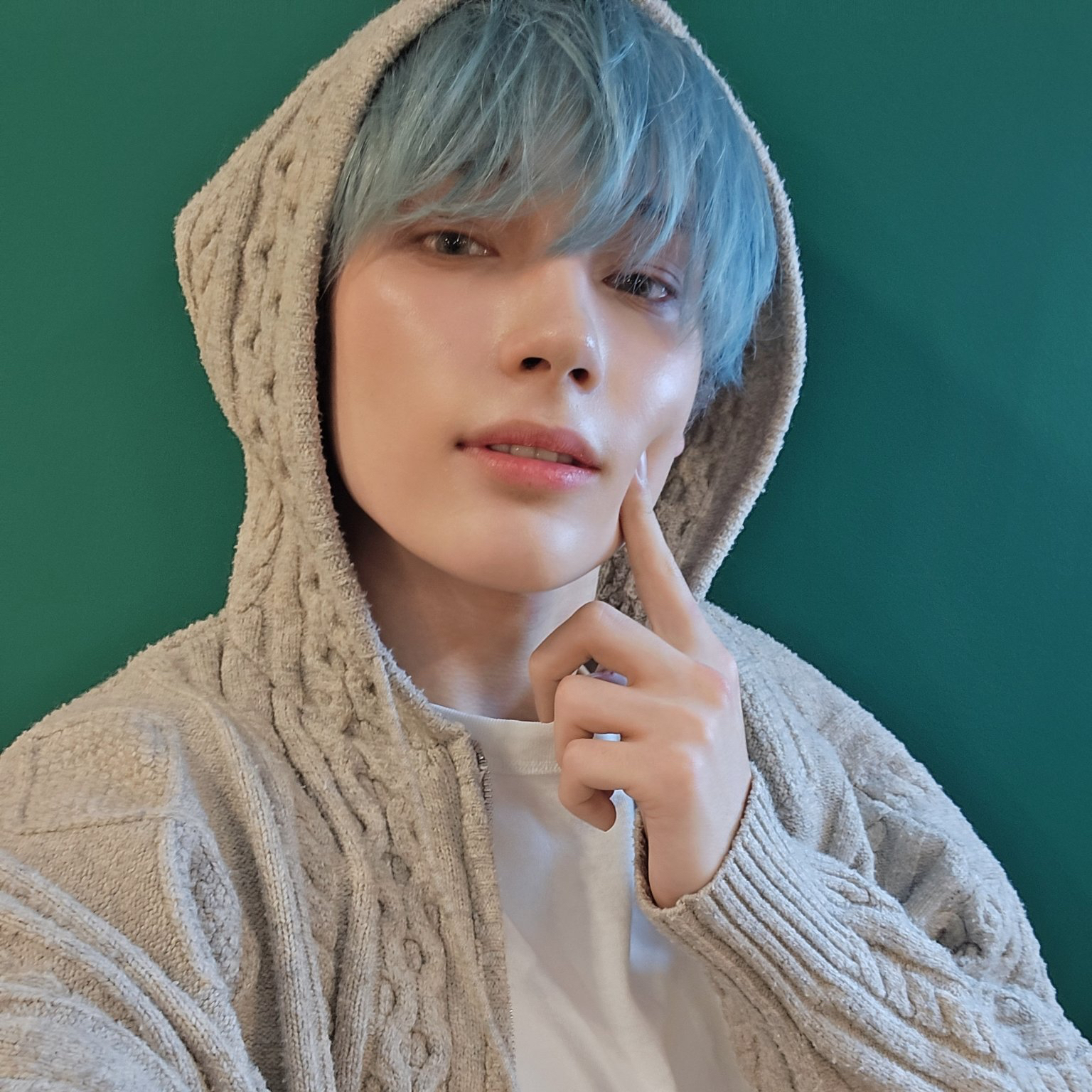 Behind-the-scenes cut of HueningKai (TOMORROW X TOGETHER)