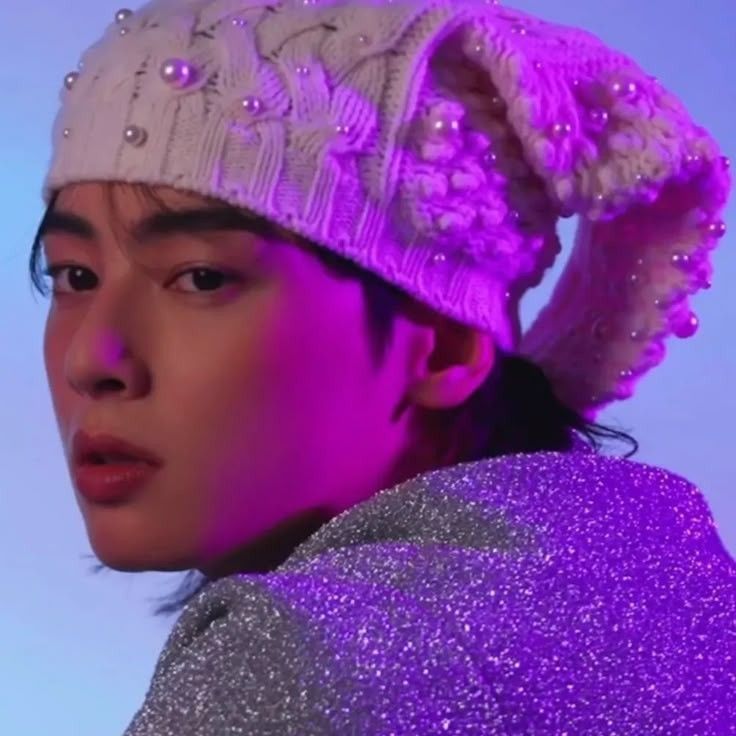 Recent activity shot of Eunwoo (ASTRO)