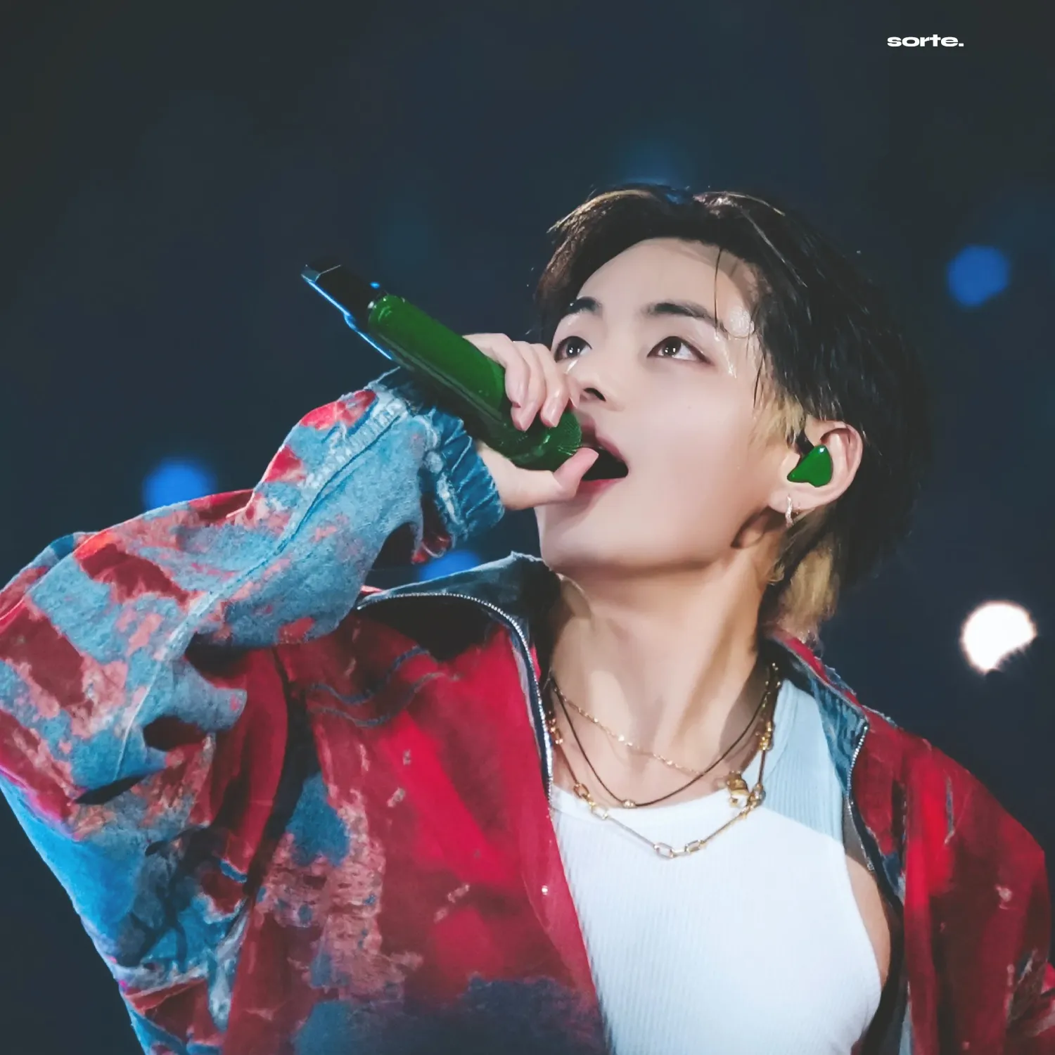 뷔 (방탄소년단)의 비하인드 컷