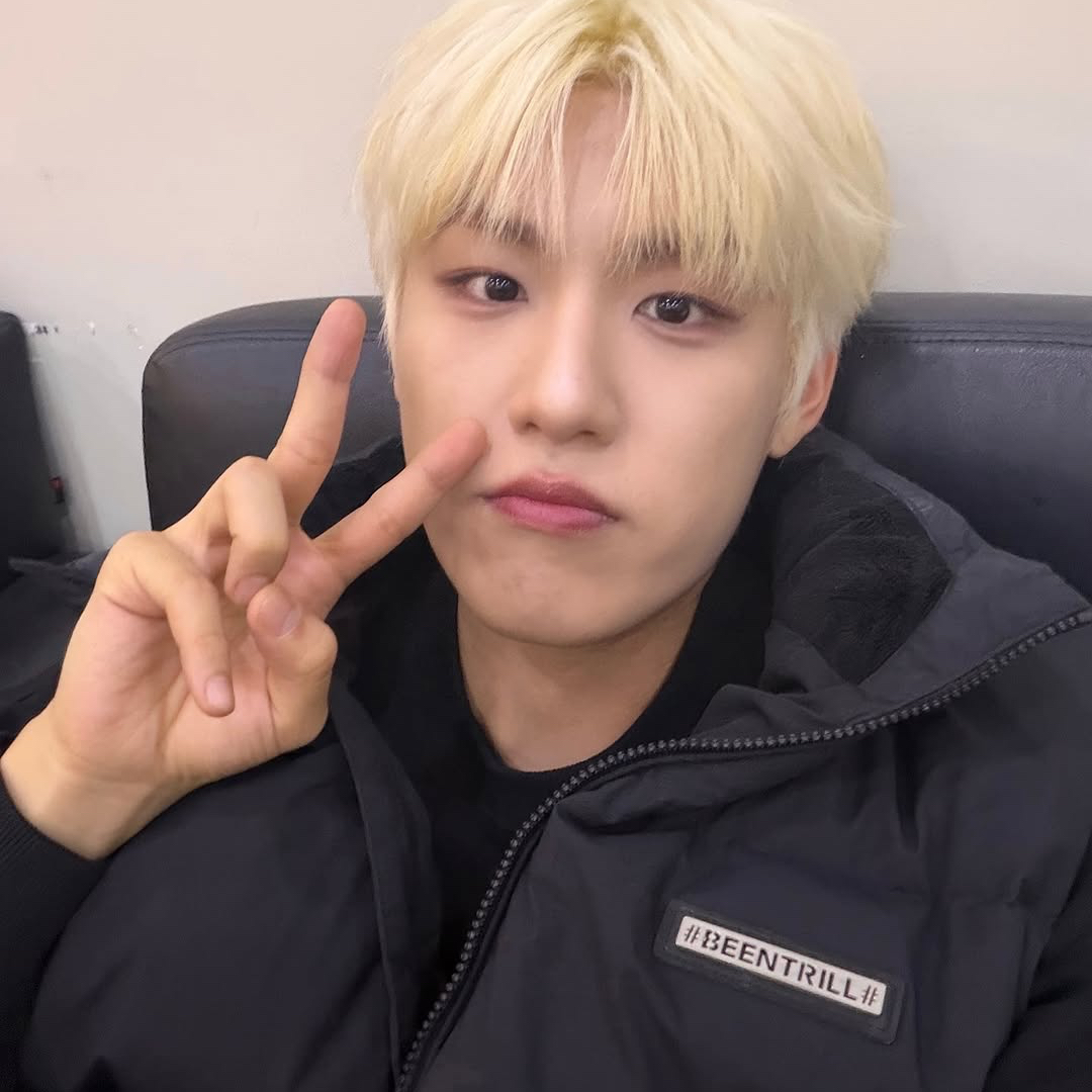 朴佑镇 (AB6IX)粉丝拍下的瞬间