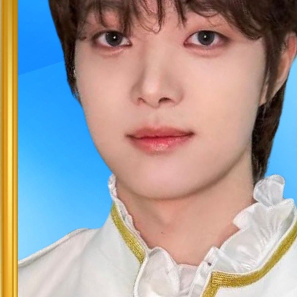 Behind-the-scenes cut of EJ (&TEAM)