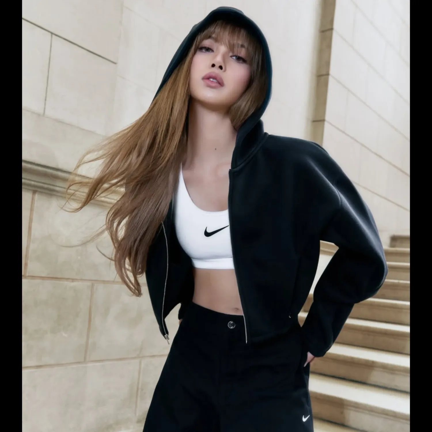 Potret di balik layar Lisa (BLACKPINK)