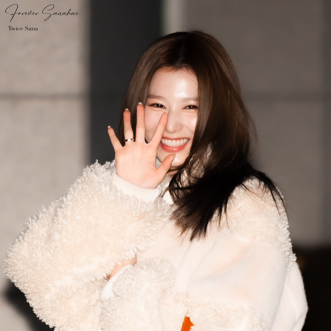 Sana (TWICE)的最新活動照片