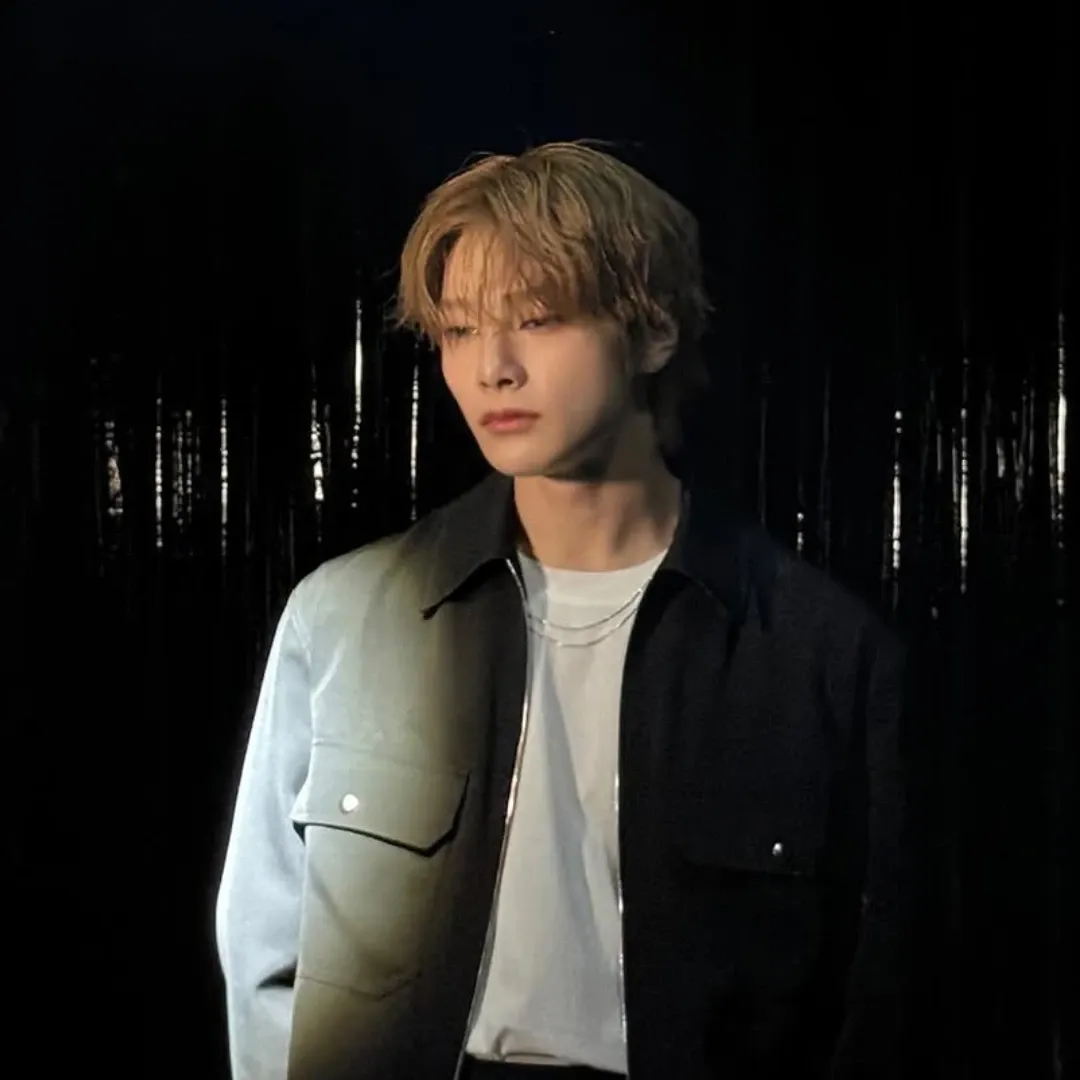 Behind-the-scenes cut of Stray Kids