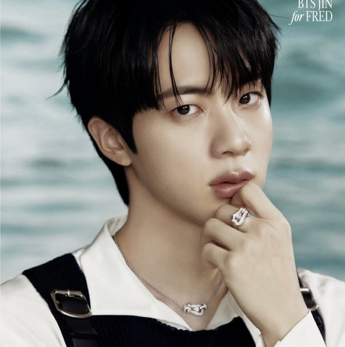 진 (방탄소년단)의 비하인드 컷