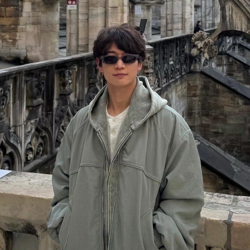 Latest photo of Minho (SHINee)
