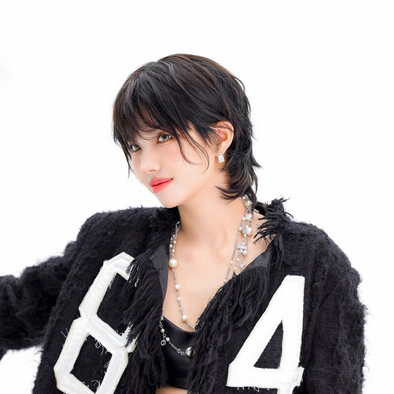 Recent activity shot of Soyeon (i-dle)