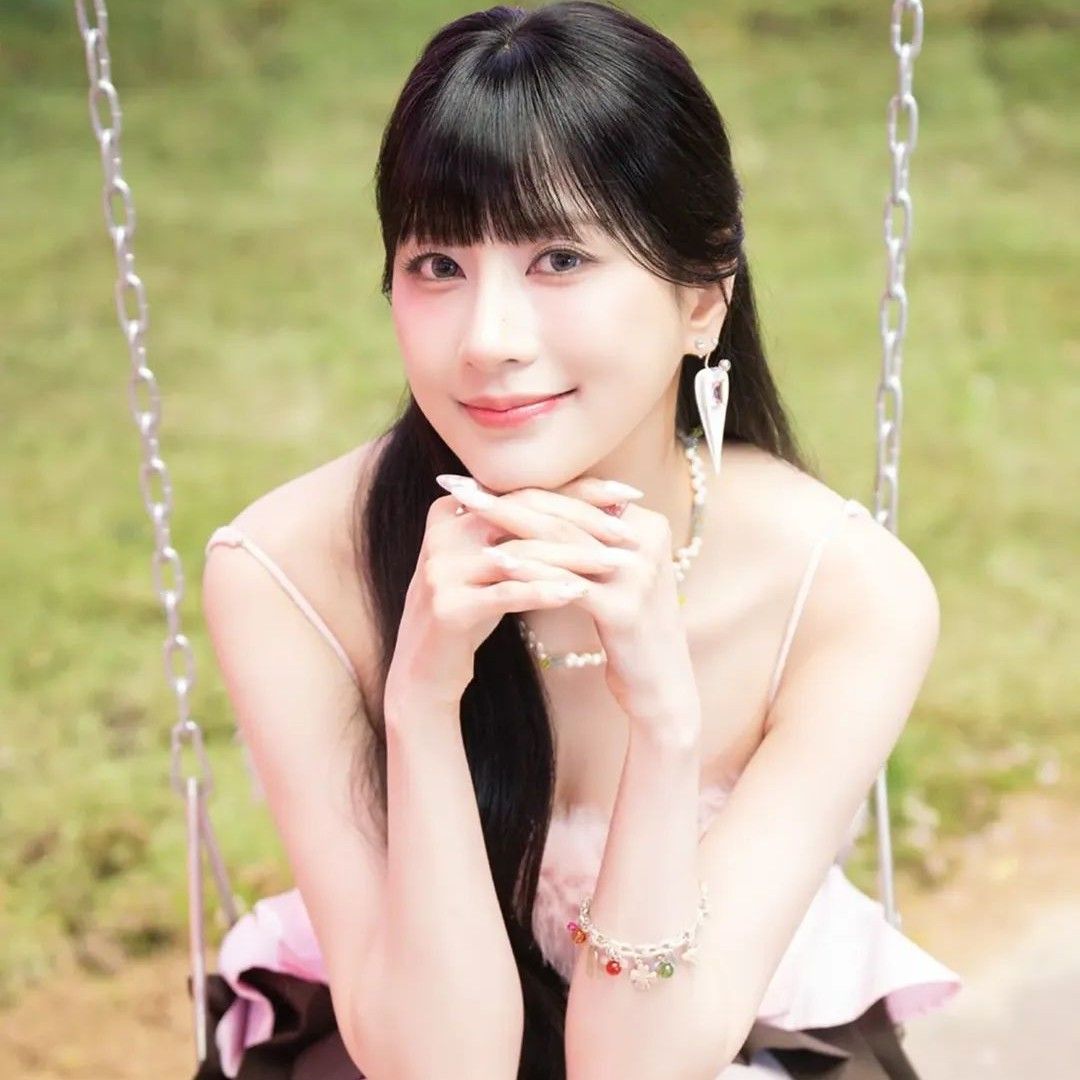 吴夏荣 (Apink)的幕后花絮