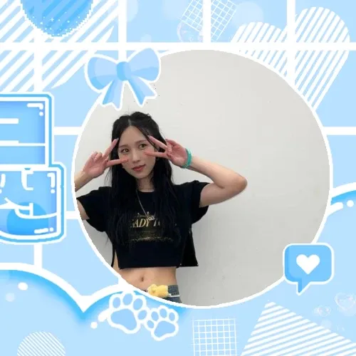 Momen yang diabadikan oleh penggemar Mina (TWICE)