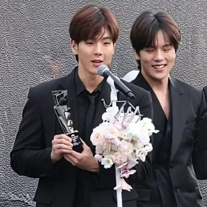 셔누 (몬스타엑스)의 비하인드 컷