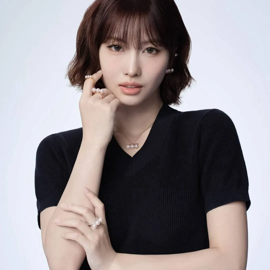 모모 (TWICE)의 비하인드 컷