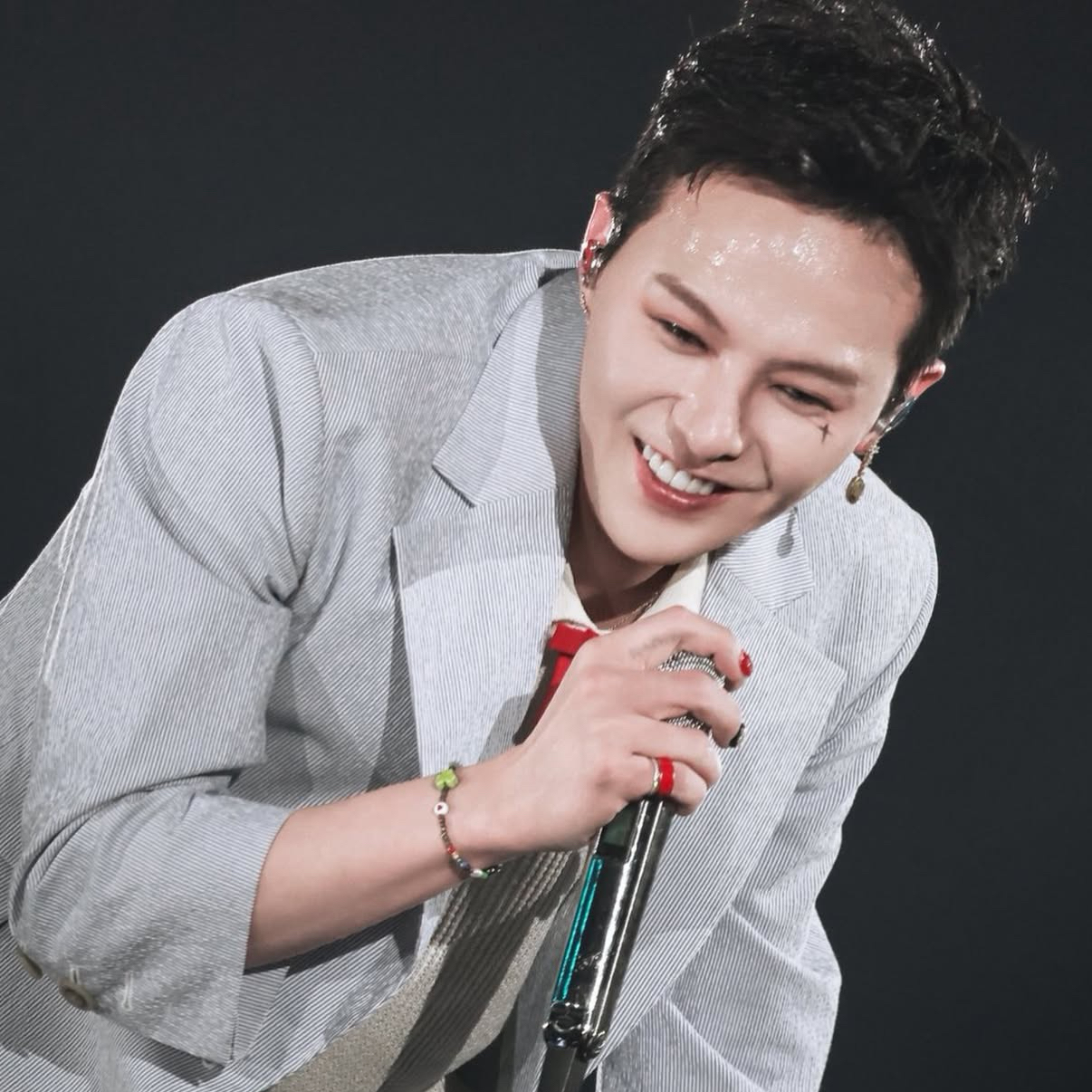 Latest photo of G-DRAGON (BIGBANG)