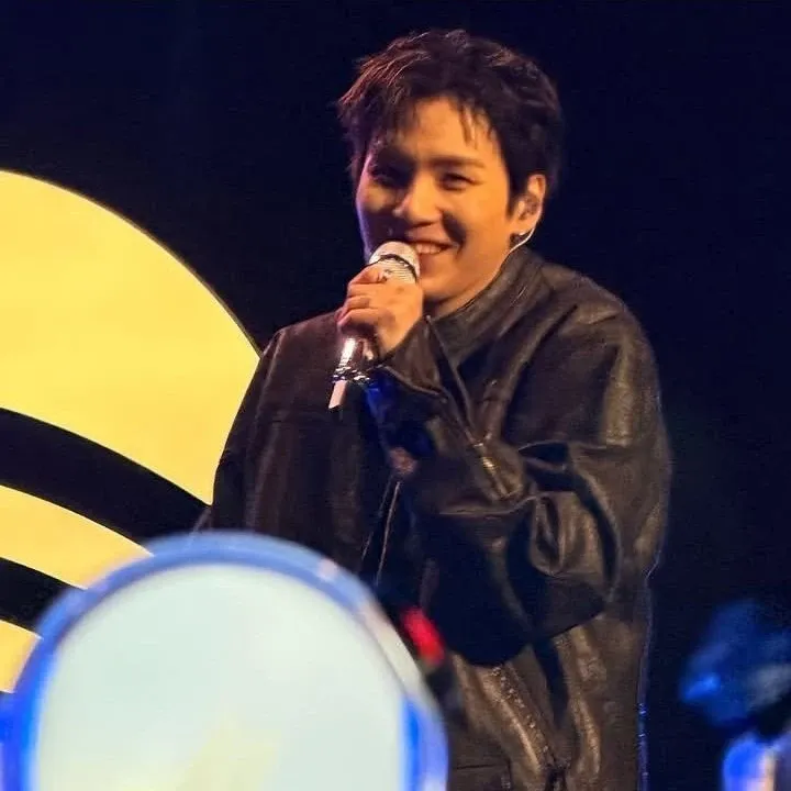 Potret di balik layar SUGA (BTS)